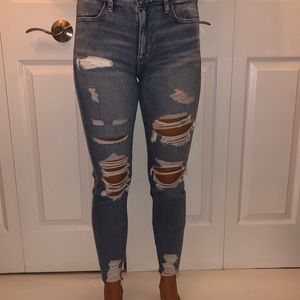 America Eagle Ripped Jeans